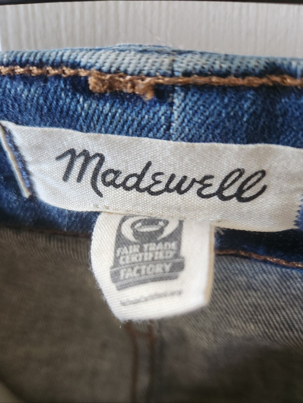 Madewell Curvy High Rise Skinny Jeans - Picture 4 of 4